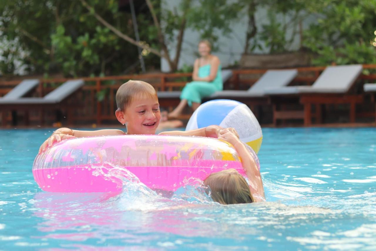 Marakolliya Beach Resort タンガラ エクステリア 写真