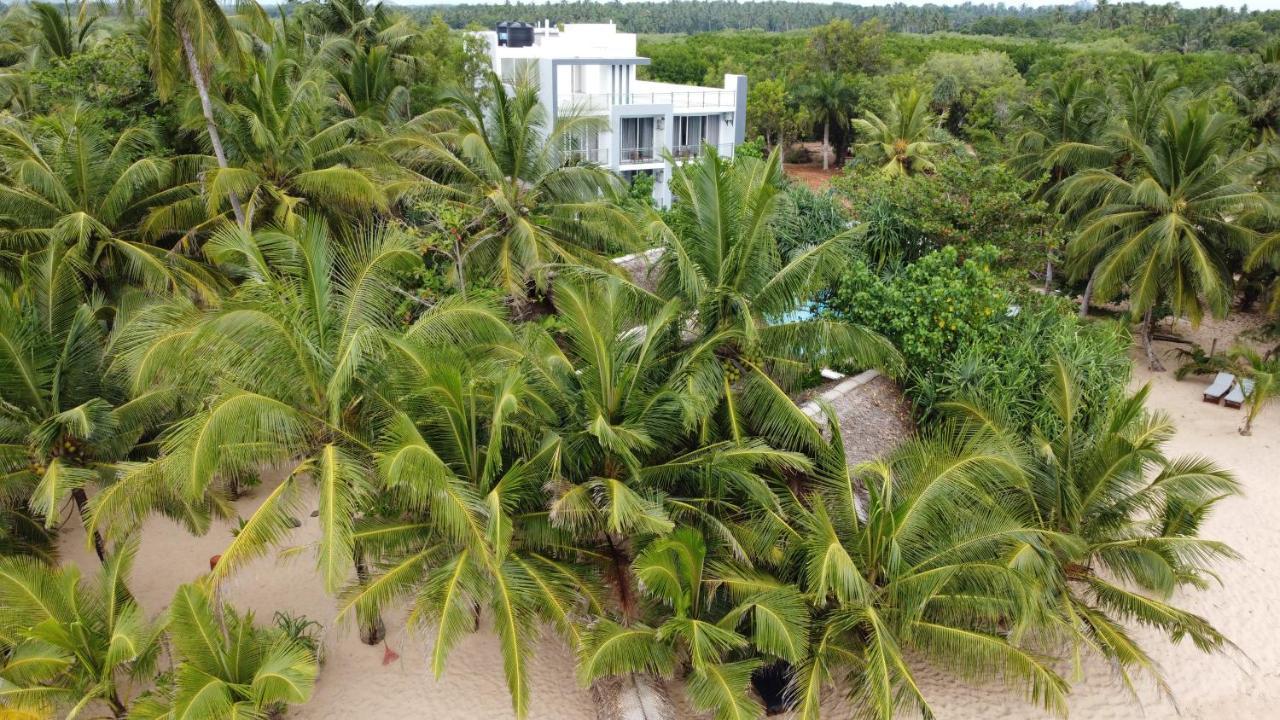 Marakolliya Beach Resort タンガラ エクステリア 写真