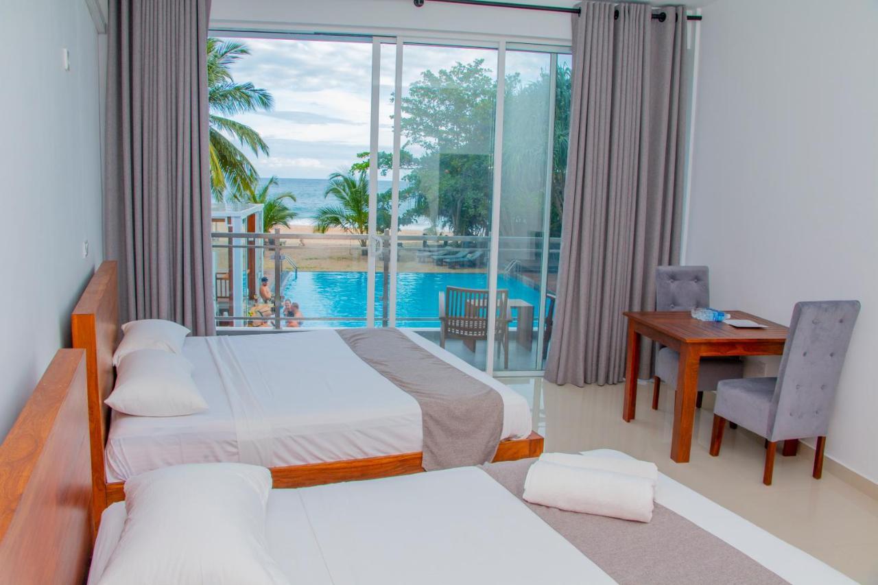 Marakolliya Beach Resort タンガラ エクステリア 写真